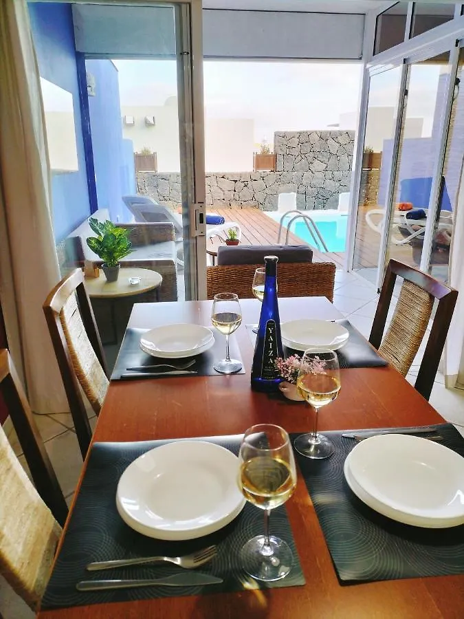 Villa Nauzet Playa Blanca  España
