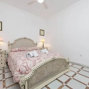 https://apt-el-palo-beach.1costadelsol.com